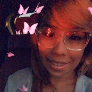 Meet your Posher, Ashly